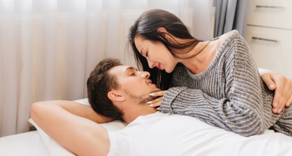 Ini Waktu Terbaik untuk Bercinta Sesuai Usia