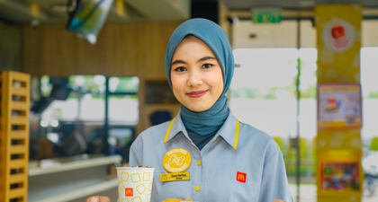 Perjuangan Karyawati Tunarungu: Hana Merlian Buktikan Keterbatasan Bukan Halangan