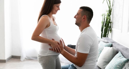 3 Penyebab Ibu Hamil Selalu Ingin Berhubungan Intim, Bukan Tanda Bahaya!