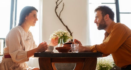 7 Cara Membangun Komunikasi yang Sehat Antara Suami dan Istri