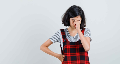 Anak Muntah karena Masuk Angin? Ini Cara Mengatasinya, Moms