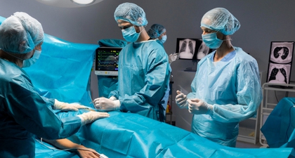 7 Keuntungan Melahirkan Operasi Caesar Sekaligus Steril