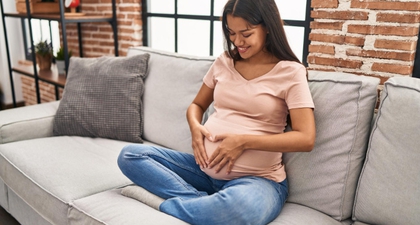 Janin Tidak Bergerak Seharian? Ini Penyebab dan Cara Mengatasinya, Moms