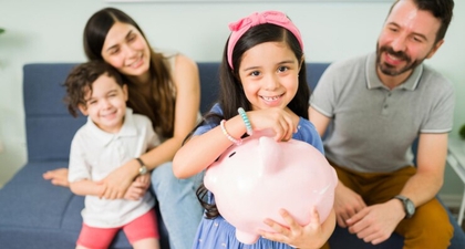 Cara Mudah Ajarkan Anak Mengelola Uang dan Menabung