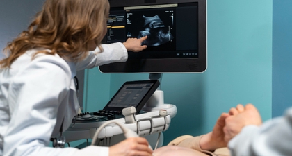 USG Laki-Laki, Tapi Lahir Perempuan, Mungkinkah Terjadi?