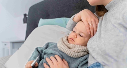 Ini Obat Penurun Panas Alami untuk Bayi 0-6 Bulan