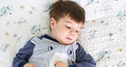 Penyebab Anak 2 Tahun Sering Kaget saat Tidur dan Solusinya