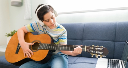 10 Ide Kado Natal untuk Anak Laki-Laki Remaja