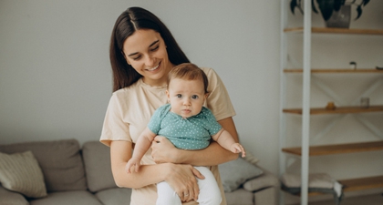 Mimpi Dikasih Anak Perempuan, Ini Artinya Menurut Islam dan Primbon