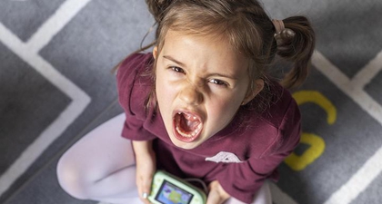 Hati-Hati, Moms! Ini 5 Efek Buruk Memanjakan Anak