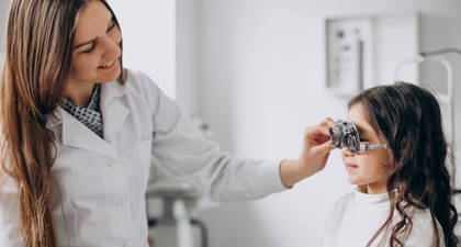 Waspadai Mata Minus pada Anak, Ini Penyebab dan Cara mengatasinya
