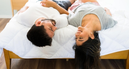 4 Cara Membuat Anak Kembar Berdasarkan Posisi Bercinta