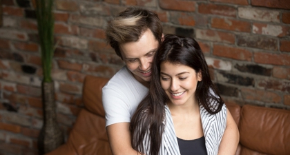 Moms, Ini Cara Bikin Suami Kangen Terus dan Makin Sayang dengan Anda