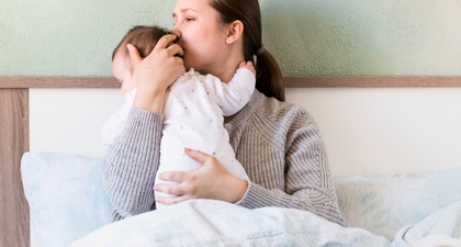 Tips Mudah Membuat Bayi Tidur Tanpa Digendong