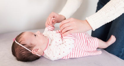 Kenapa Bayi Sering Kaget Seperti Kejang? Ini Penjelasannya, Moms