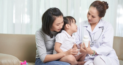 Ibu Punya Peran Penting dalam Mengelola Kesehatan Keluarga