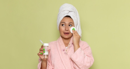 Micellar Water Aman untuk Ibu Hamil: Tips agar Moms Tidak Salah Pilih
