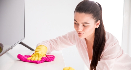 Tak Perlu Kesal, Ini Cara Ampuh Membersihkan Tinta Spidol