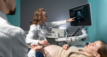 Ini Perbedaan Hasil USG Bayi Laki-Laki dan Perempuan