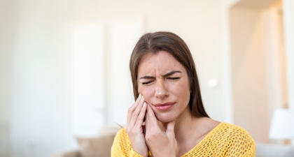 Gigi Ngilu Berkepanjangan, Ini Penyebab dan Cara Mengatasinya