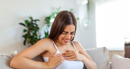 Payudara Bengkak saat Berhenti Menyusui? Ini Cara Mengatasinya, Moms