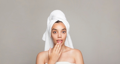 Arti Mimpi Tidak Pakai Baju Dilihat Orang yang Perlu Diketahui