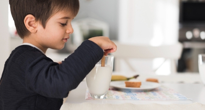 Apakah Anak 5 Tahun Masih Perlu Minum Susu? Ini Faktanya