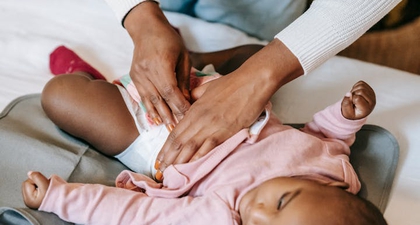 Ini Manfaat Pijat Bayi, Tak Hanya untuk Bayi, Tapi Juga untuk Moms