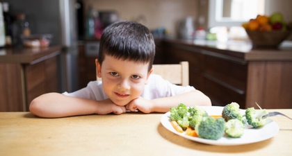 Anak Tidak Suka Makan Sayur? Ini 6 Tips untuk Mengatasinya