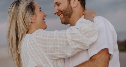 30 Ucapan Happy Wedding Anniversary Romantis untuk Pasangan