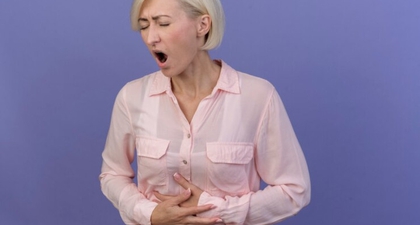 Kram Perut saat Menopause: Penyebab dan Cara Mengatasinya