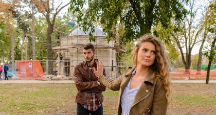 Merasa Bingung Karena Istri Marah? Rayu Pakai 7 Cara Ini, Dads!