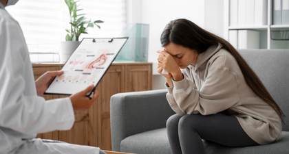 Mengenal Bentuk Janin Usia 2 Bulan yang Keguguran