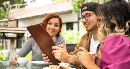 Yang Viral dan Wajib Dicoba! Rekomendasi 6 Kuliner Lezat di Pecenongan