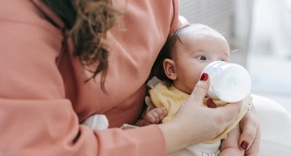 Ini Takaran Susu Formula untuk Bayi Baru Lahir, Jangan Sampai Keliru!
