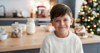 5 Model Rambut Anak Laki-Laki Keren untuk Natal