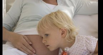 Agar Si Kakak Sayang pada Adik Bayi