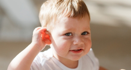 Tahapan Kemampuan Bayi dalam Mendengar