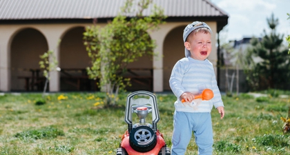 Balita Cengeng, Ini Penyebab dan Cara Mengatasinya