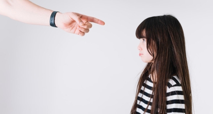 Ini yang Terjadi pada Otak Anak saat Orang Tua Membentaknya