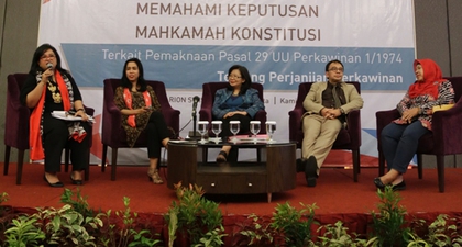 Menikah dengan WNA? Berita Baik Ini untuk Anda!