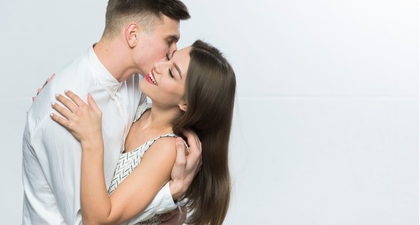 12 Ide Foreplay yang Bisa Dilakukan Sebelum Bercinta Nanti Malam
