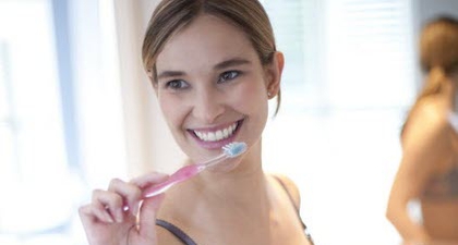 Perhatikan Gusi saat Hamil