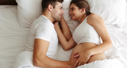 Ketahui Pelvic Rest, Tidak Berhubungan Intim saat Hamil