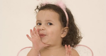 Costume Competition & Fashion Show with SLEEK