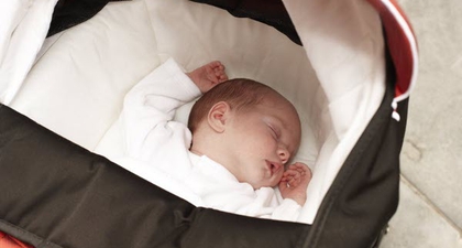 Tetap Tidur Nyenyak dalam Stroller