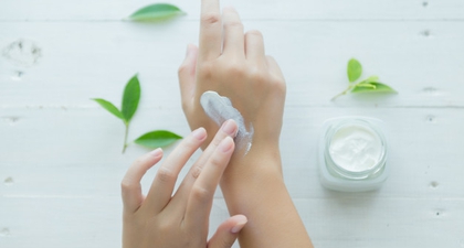 10 Rekomendasi Hand Cream Terbaik untuk Tangan Lembut dan Lembap