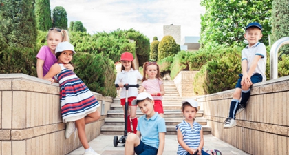 Cara Sederhana Mengajarkan Feminisme pada Anak