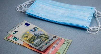 Kondisi Keuangan Terdampak Corona, Perlukah Berutang?