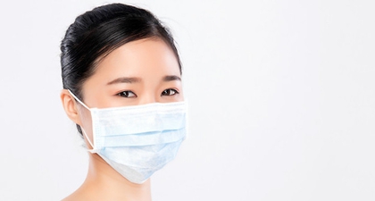 5 Cara Mencegah Kulit Berjerawat karena Pakai Masker